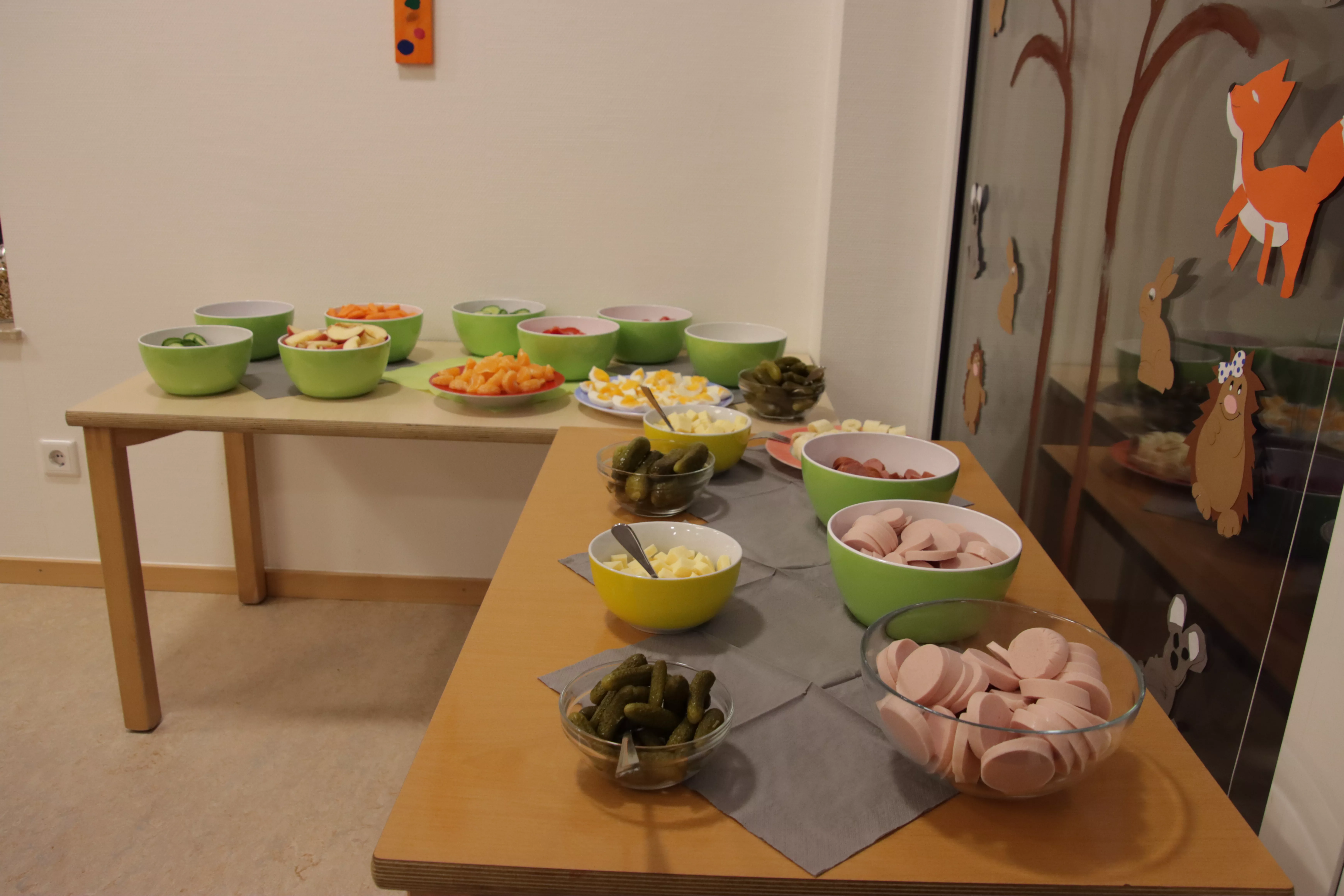  Foto zu Kindergarten St. Marien Olpe - Gemeinsames Frühstück - Pastoraler Raum 