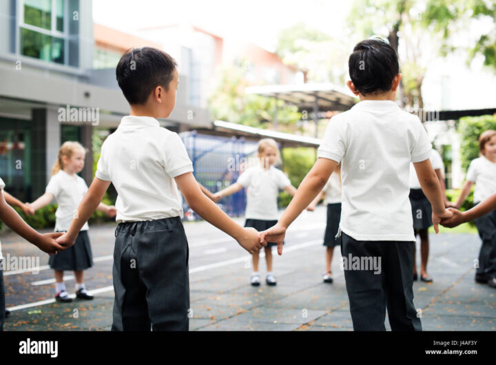 kindergarten hand in hand
